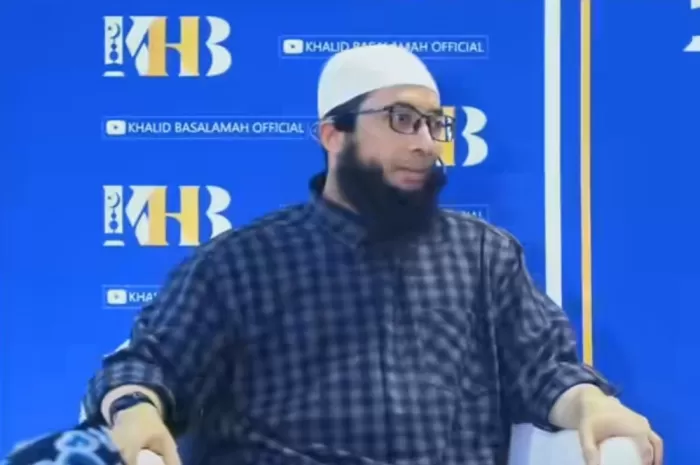 Ustaz Khalid Basalamah yang harum namanya di Palestina (Tangkapan layar akun instragam @abinya_usamah)