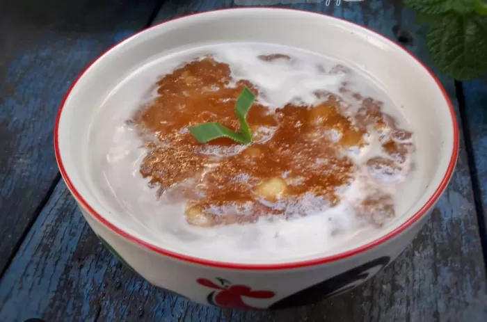 Bubur Singkong salah satu bubur tradisional yang pas sebagai pengganjal perut di sore hari (Tangkap layar / Imstagram @ettyuni)