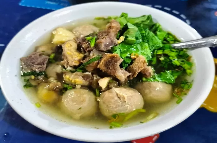 Bakso Sutimin Karanganyar Tegal, salah satu bakso terfavorit (Istimewa)