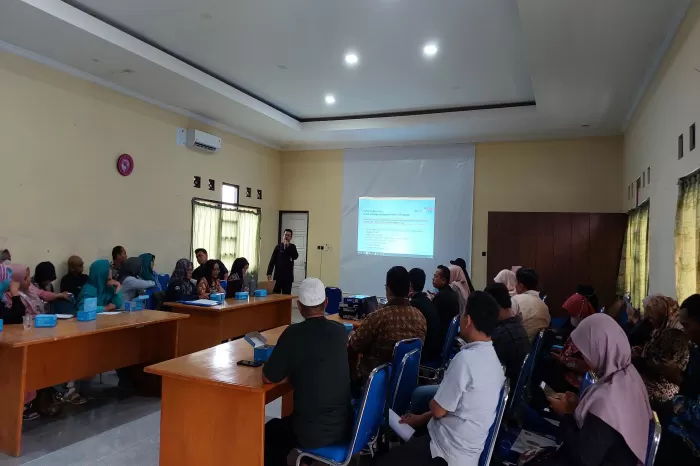 DKPPP menggelar Sosialisasi dan Bimbingan Teknis Sertifikasi Halal (Dok/Vimanews )