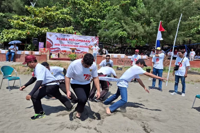 Karyawan Asaputex Grup mengikuti berbagai lomba dalam peringatan HUT ke 79 Kemerdekaan RI (Dok/Vimanews.id)