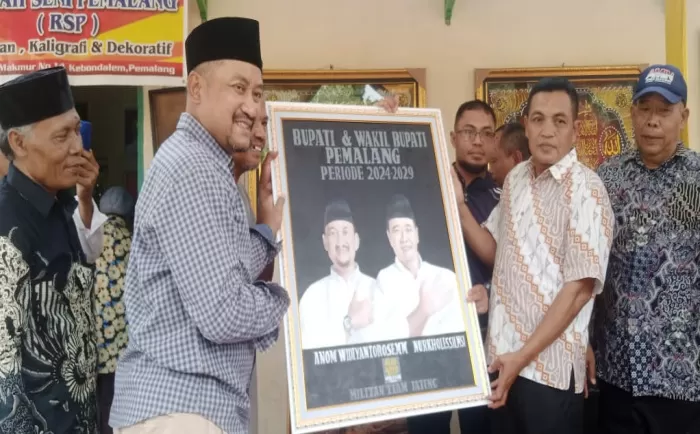 Bupati Pemalang Anom Widiyantoro resmikan Galeri Rumah Seni Pemalang (Dok/Vimanews.id)