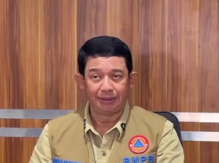 Kepala BNPB, Suharyanto mengungkapkan tim gabungan berupaya buka akses di jalur terputus di wilayah Sumatera Utara.  (Instagram/bnpb_indonesia)