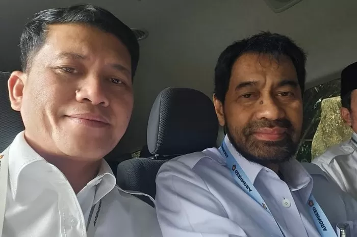 Menyoroti kontroversi Bupati Aceh Selatan yang pergi ke luar negeri di tengah bencana yang menimpa wilayahnya. (Instagram/@h.mirwan_ms_official)