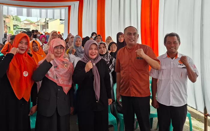 Reses Hj Erni Ratnani dari Fraksi PKS DPRD Kota Tegal (Dok/Vimanews.id)