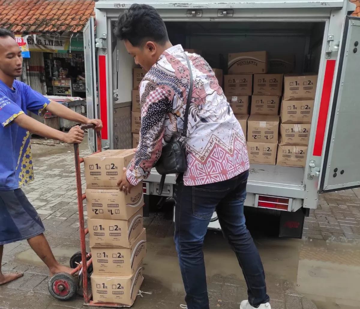 Pendistribusian Minyakita ke Pasar Rakyat (Istimewa)