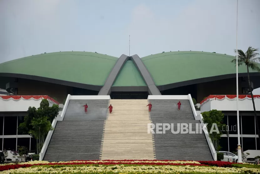 Presiden Ini Dicapreskan Lagi Oleh Golkar Tapi Pilih Mundur, Sikapnya ...