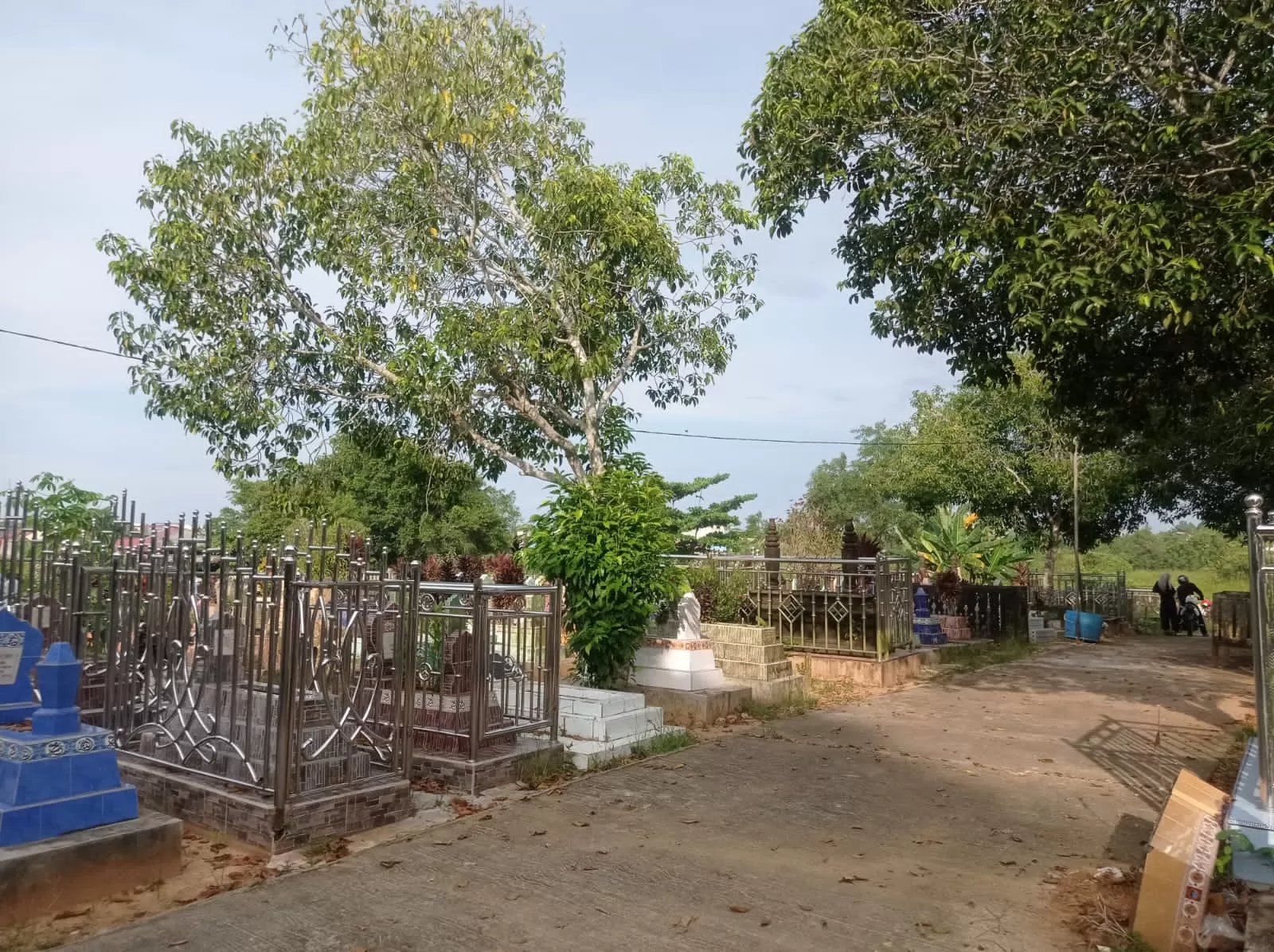 BEBASKAN LAHAN: Bontang Barat bakal memiliki makam muslim tahun ini setelah pemkot menganggarkan pengadaan lahannya.  (ADIEL KUNDHARA/KP)