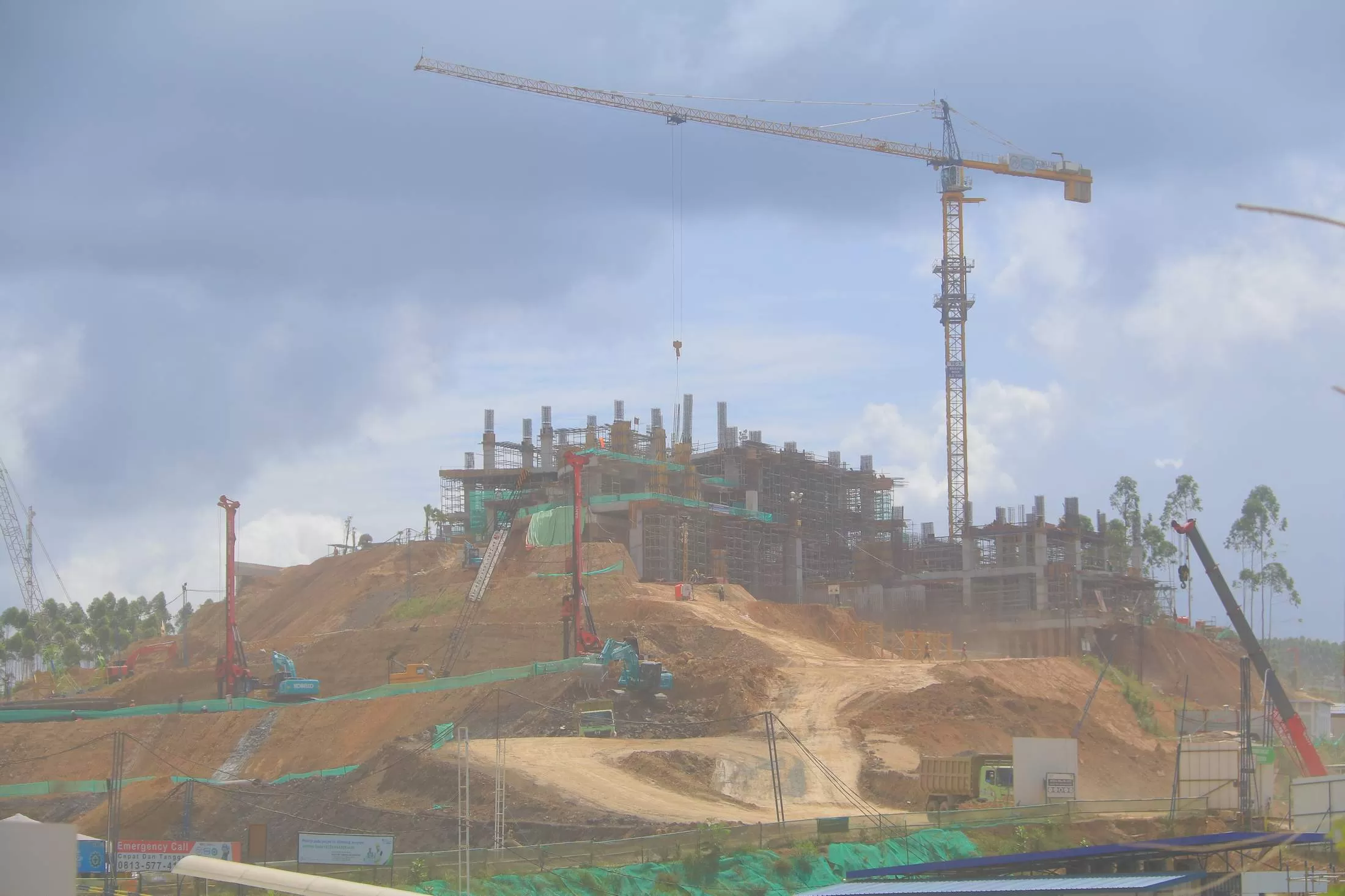 BERDAMPAK: Proyek pembangunan IKN dinilai turut berkontribusi menurunkan tingkat pengangguran terbuka di Kaltim.  