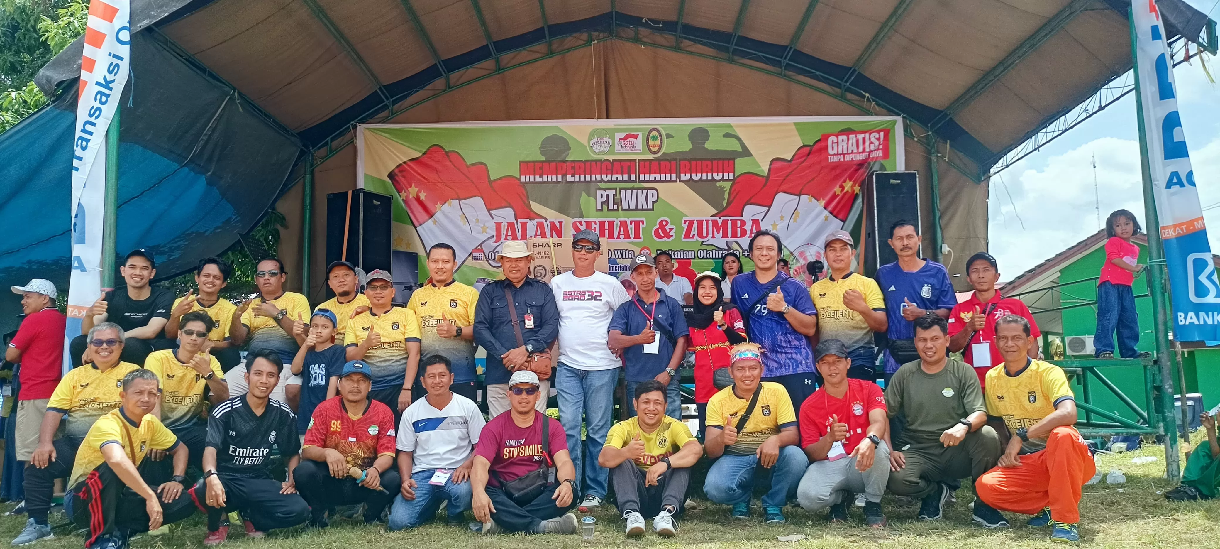 BERSINERGI: Manajemen PT WKP dan pengurus SP Mandiri Sejahtera mengisi May Day dengan aneka kegiatan positif.