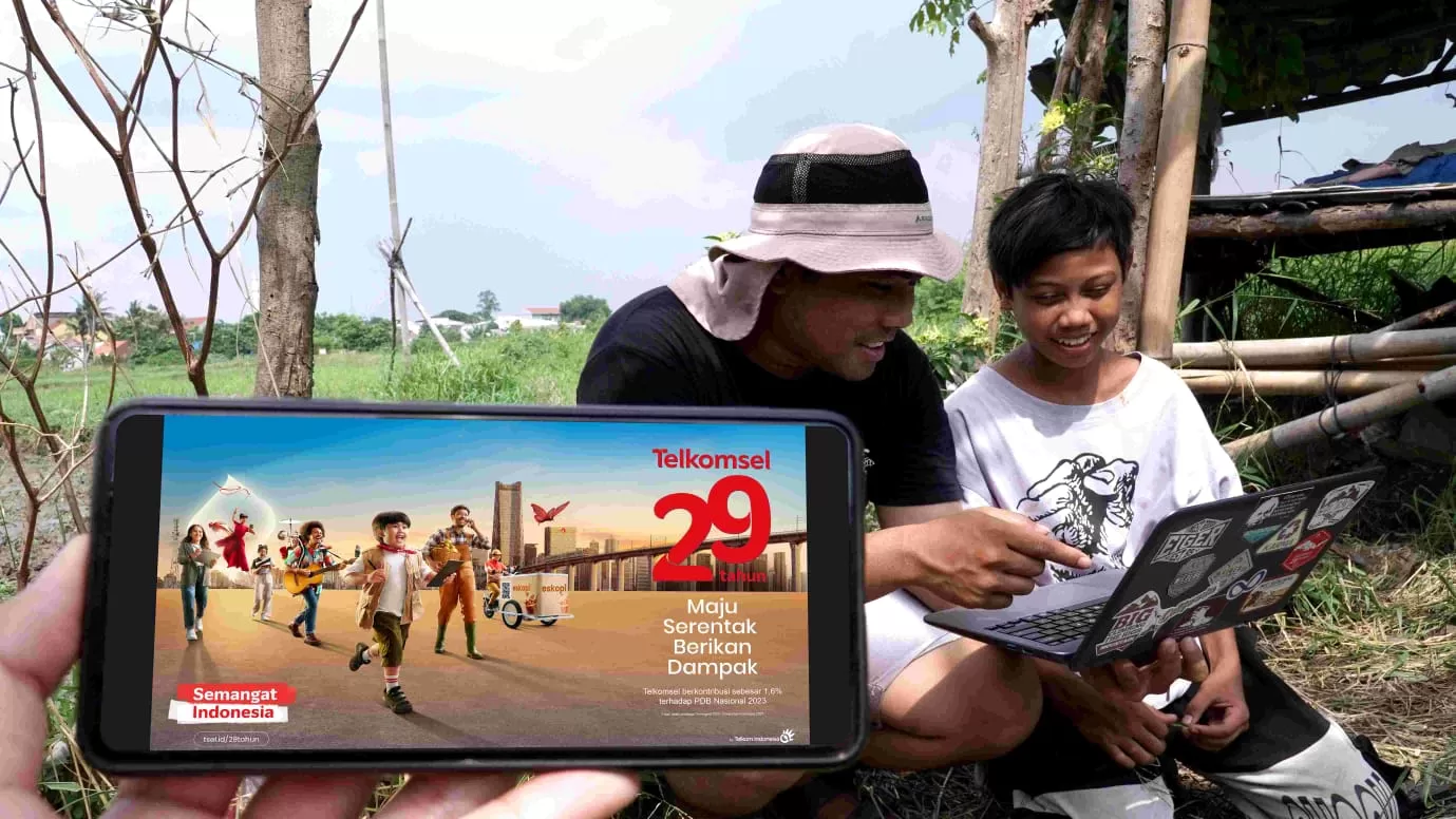 UNTUK NEGERI: Telkomsel merayakan hari jadi yang ke-29. (Telkomsel)