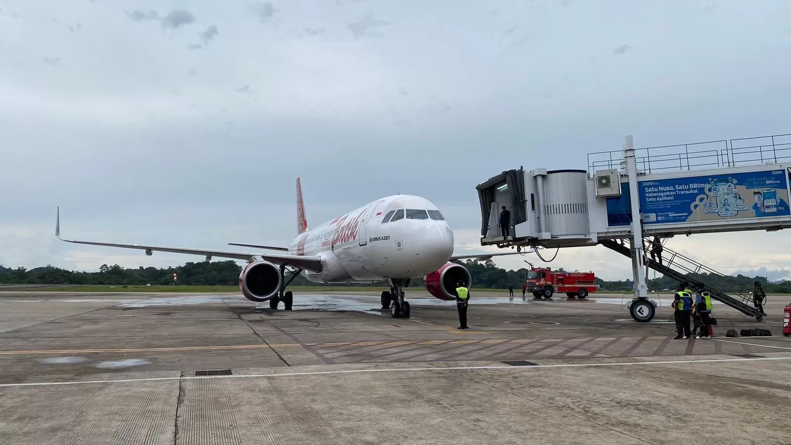 SASAR RUTE BARU: Pihak Bandara Kalimarau, Berau, terus berusaha menjajaki rute menuju Makassar, Sulawesi Selatan.  (SENO/BP)