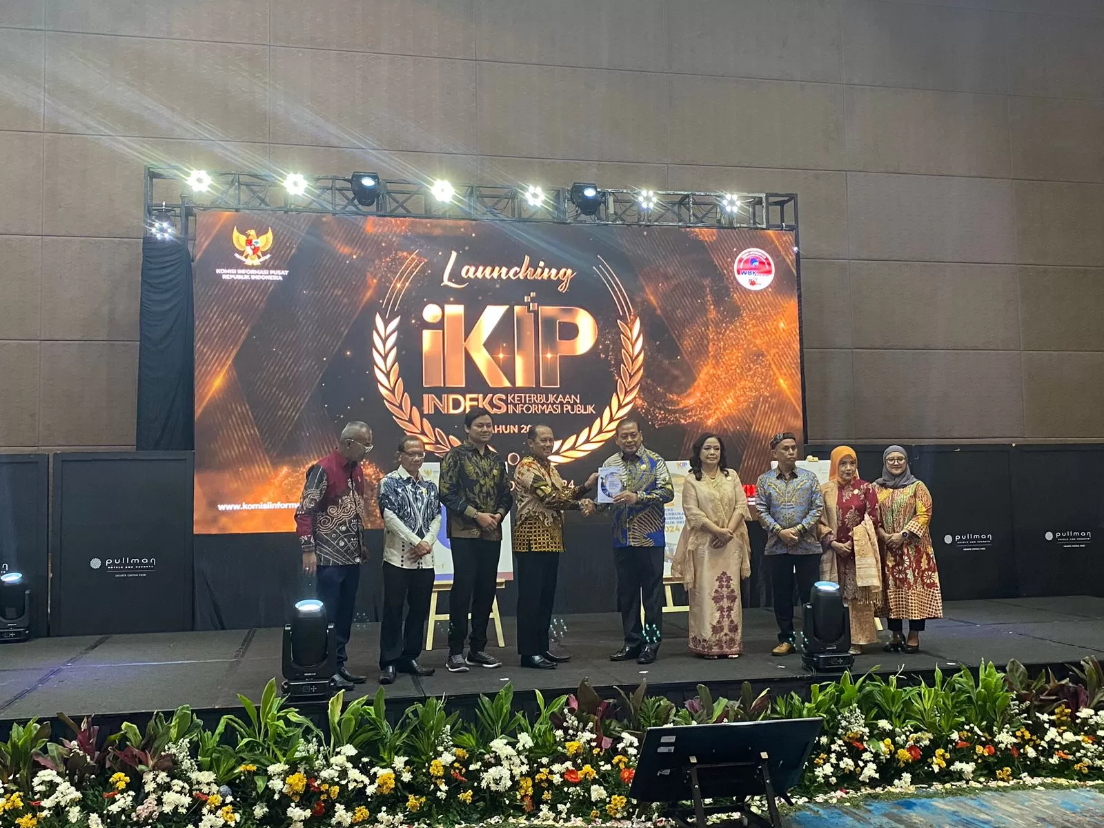 Komisioner KI Pusat dalam peluncuran hasil IKIP 2024.