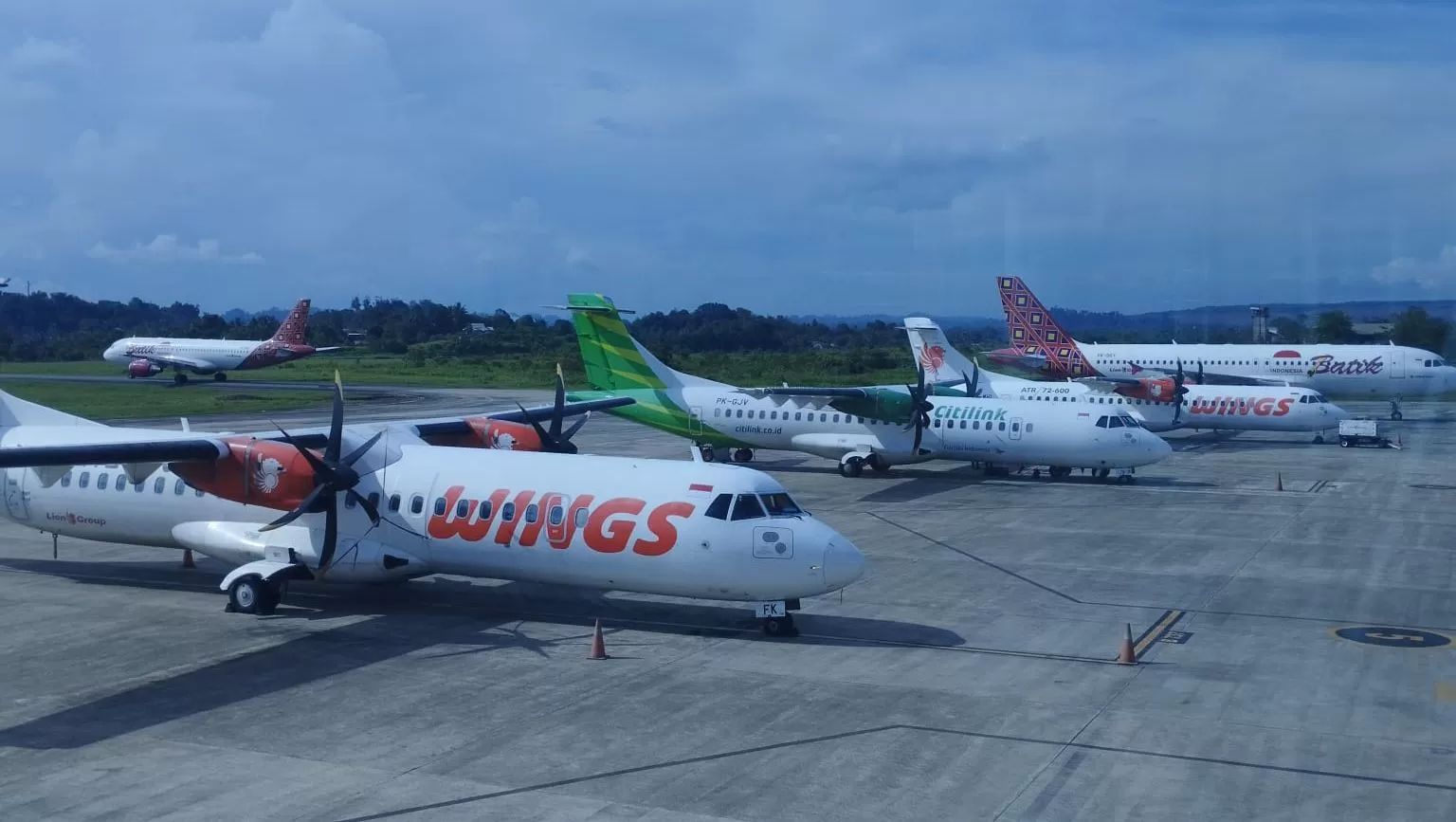  BUKA: Rute baru dari Bandara Kalimarau menuju Bandara Maratua dan Makassar, Sulawesi Selatan, bakal diupayakan terealisasi oleh Pj Gubernur Kaltim, Akmal Malik.  (SENO/ILUSTRASI)