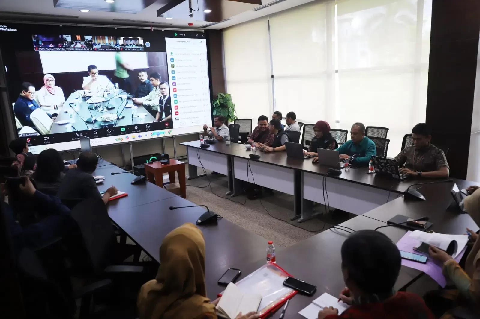 Monitoring pelaksanaan Pilkada.