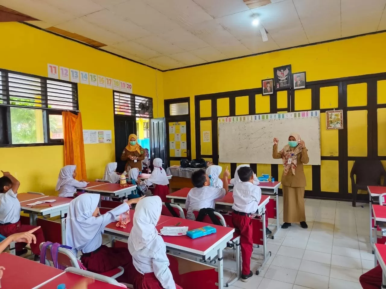 ILUSTRASI: Pendidikan gratis yang menjadi program prioritas Bupati Berau wacananya bakal berlaku mulai 2026 mendatang.   (IZZA/BERAU POST)