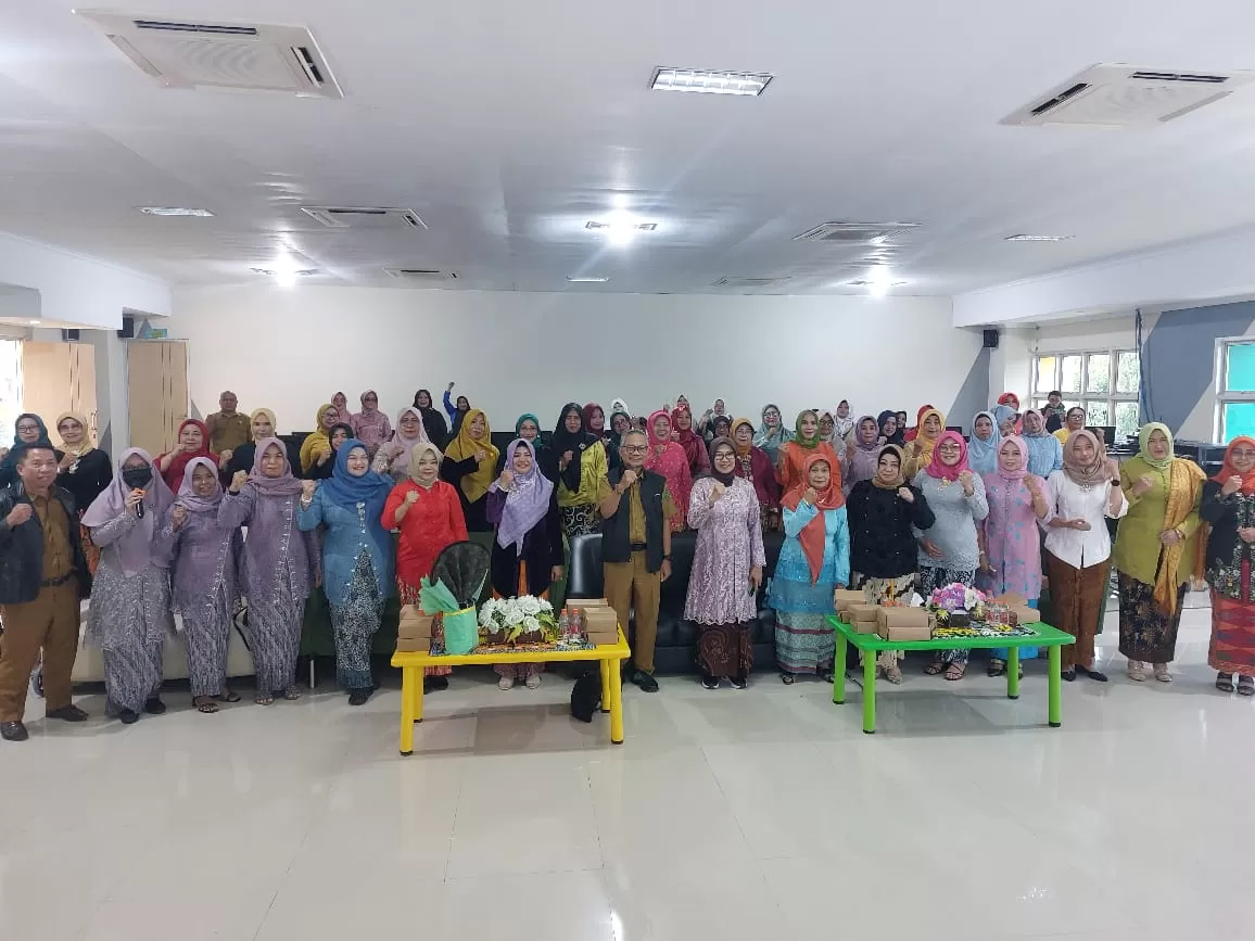 Peringatan Hari Kartini Ke-146 di lingkungan Pemkab Kukar (Elmo/Prokal.co)  