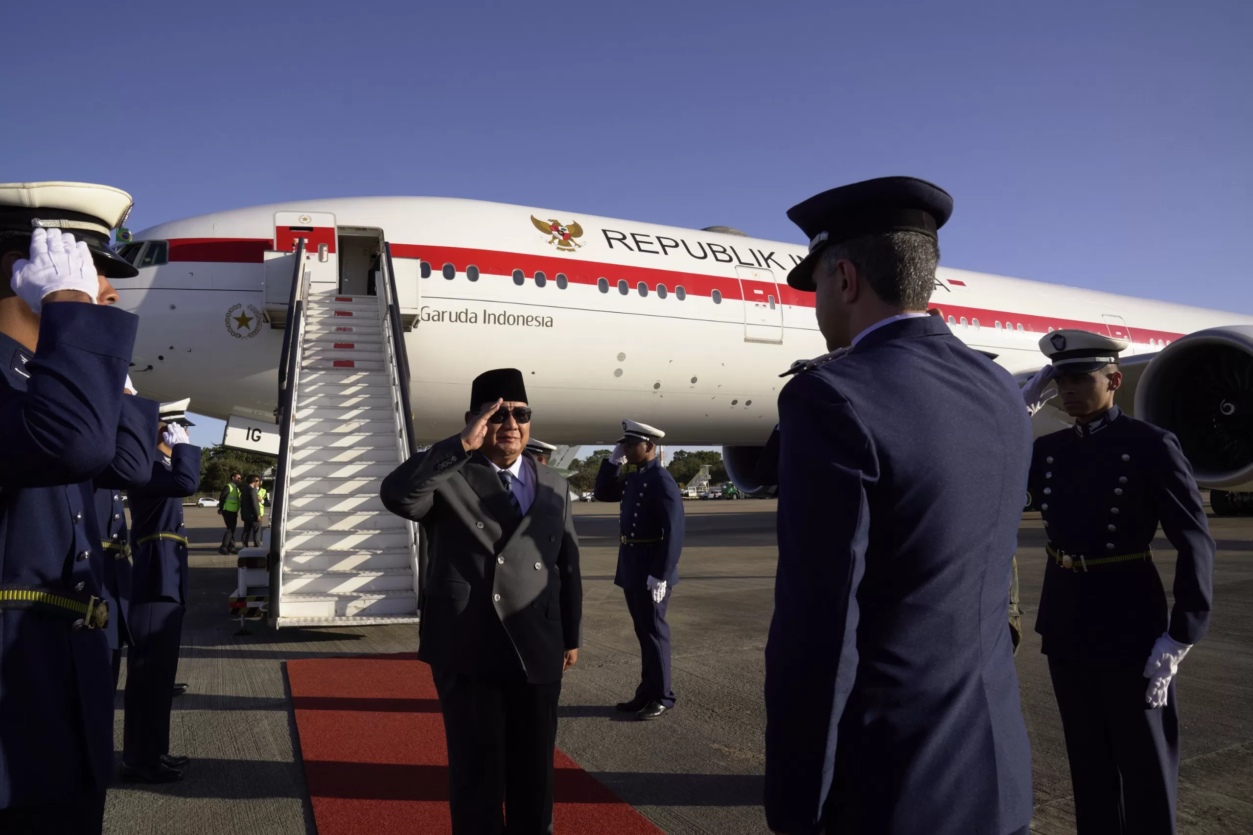 Presiden Prabowo meninggalkan Brasil.