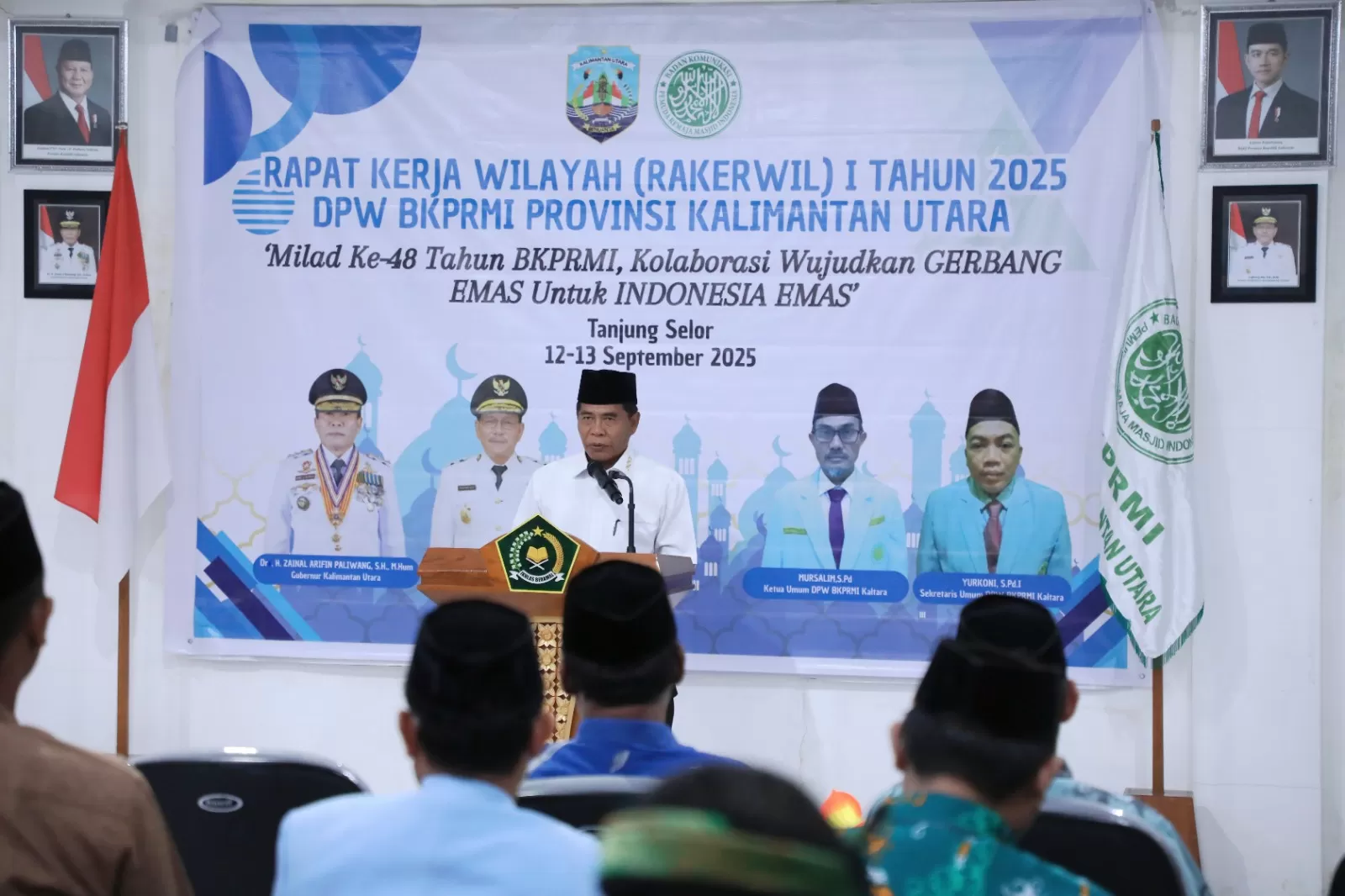 Gubernur Kaltara Dr. H. Zainal A. Paliwang, S.H., M.Hum membuka Rakerwil Tahun 2025 DPW BKPRMI Kaltara digelar di Ruang Aula Kementerian Agama Bulungan, Jumat (12/9) malam.  