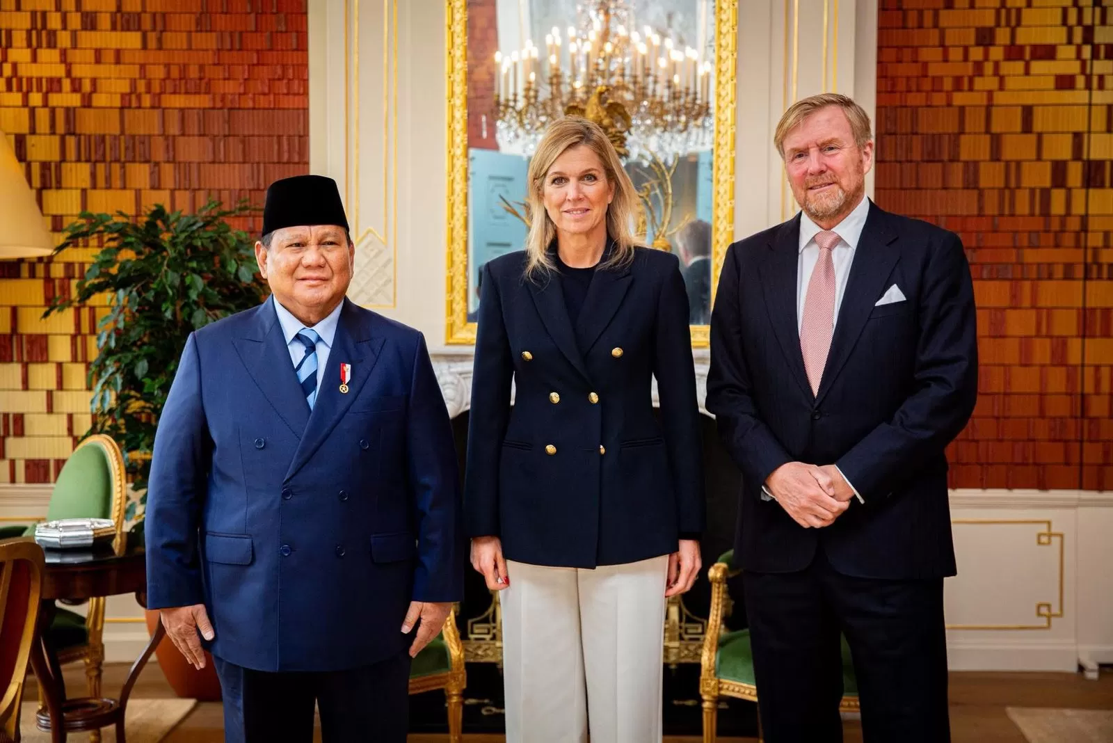 Prabowo Subianto bertemu Raja Belanda Willem-Alexander dan Ratu M&aacute;xima di Istana Huis ten Bosch, Den Haag.