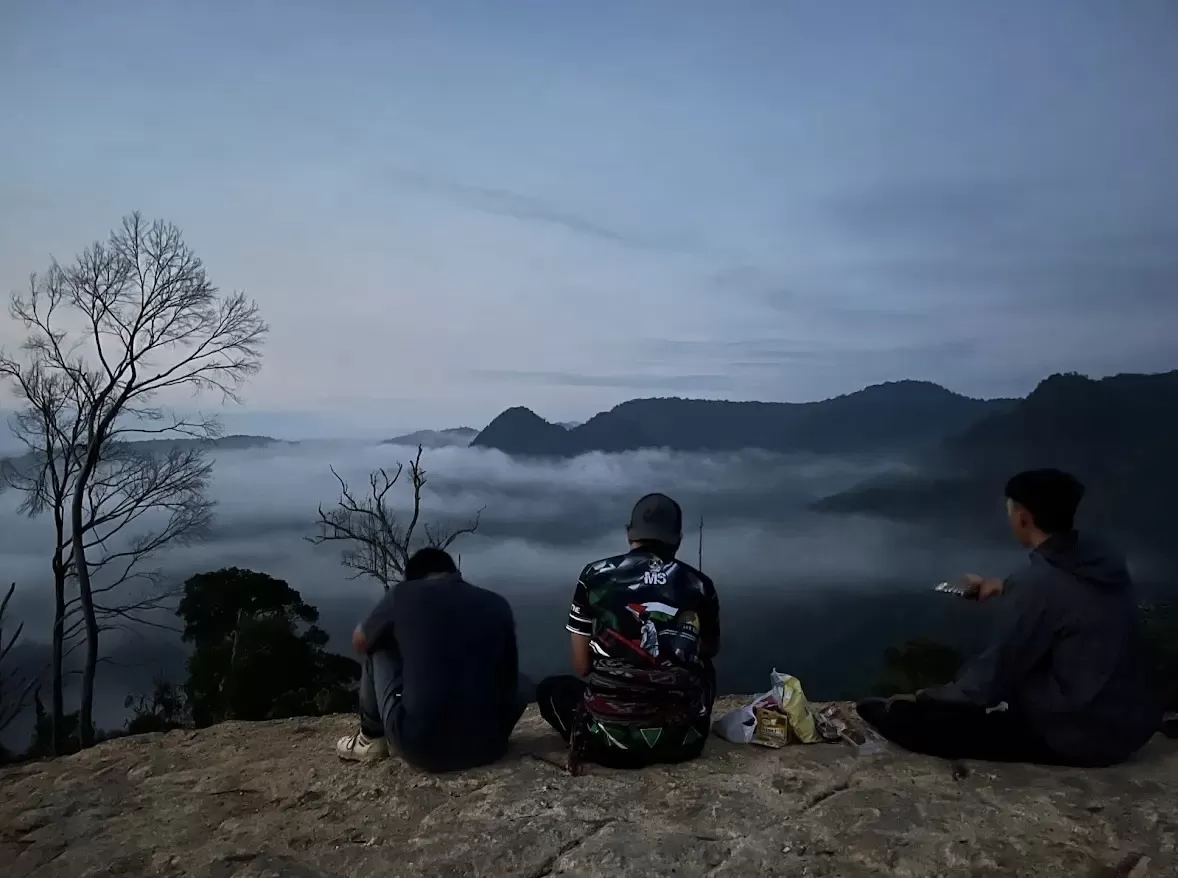 SEMENTARA: Pemerintah Kampung Tepian Buah, Kecamatan Segah, Kabupaten Berau, menutup sementara destinasi wisata Gunung Mincau. (PEMKAM TEPIAN BUAH UNTUK BERAU POST)