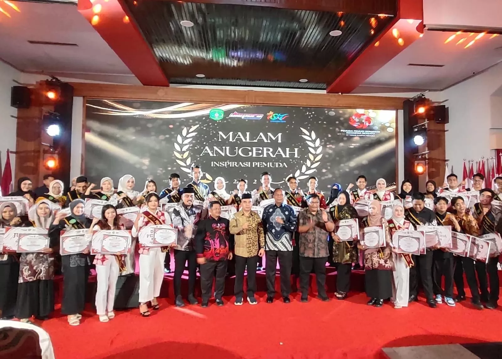 Malam Anugerah Pemuda Kutai Kartanegara Tahun 2025 (Elmo/Prokal.co)  