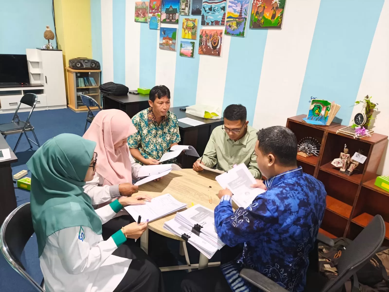 SERTIFIKASI - Pelaksanaan sertifikasi profesi Pustakawan yang digelar di SMAN 1 Tarakan, Rabu (12/11/2025).