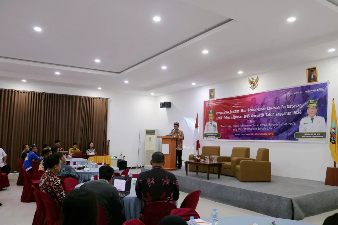 Staf Ahli Gubernur, Robby buka kegiatan Penyusunan Rencana Aksi Pembangunan Kawasan Perbatasan di Kota Tarakan.  