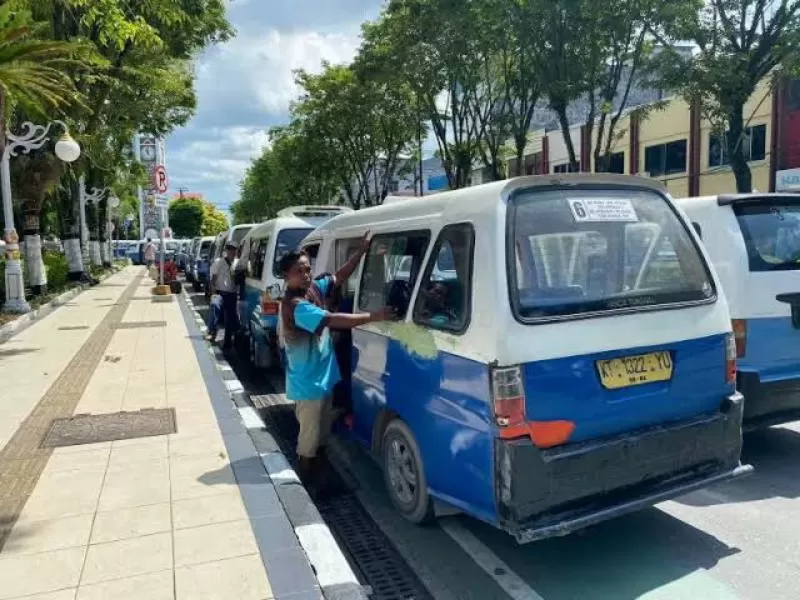 Beroperasinya Bus BCT, Dishub Tata Ulang Trayek Angkot - Balpos