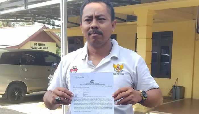 Lakukan Liputan di SPBU, Jurnalis Ini Dikeroyok Sejumlah Oknum Mafia Pelangsir BBM  (Gema Lantang )