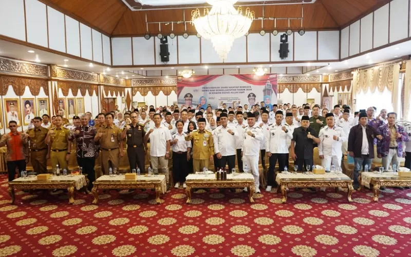 Gubernur Al Haris: APDESI Berperan Sebagai Ujung Tombak Dalam Pembangunan Desa (Gema Lantang )