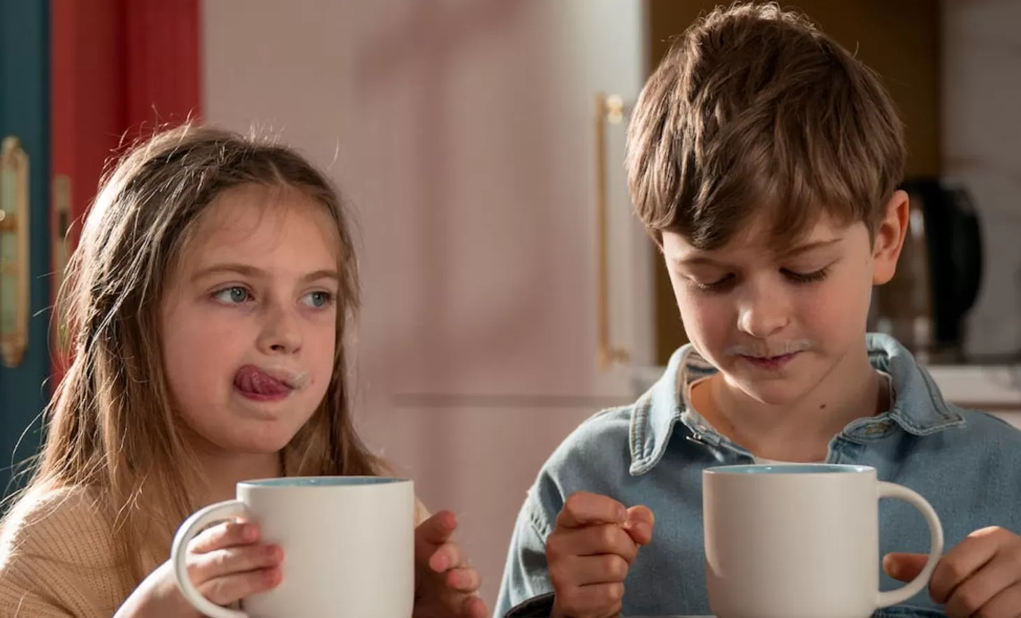 Ilustrasi kakak dan adik dalam keluarga. (Pexels / Ron Lach)