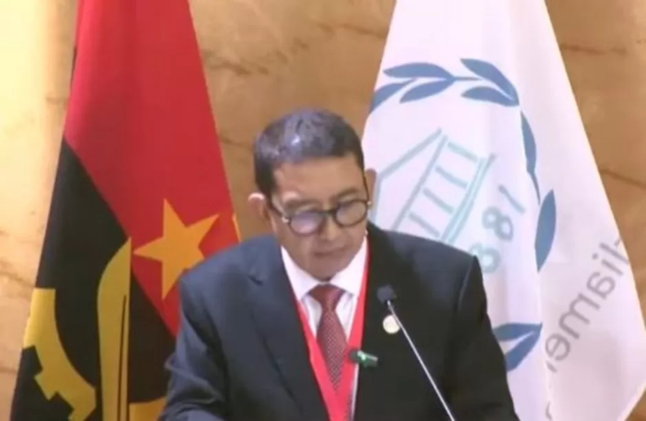 Fadli Zon dalam sebuah forum internasional. (Instagram / @fadlizon)