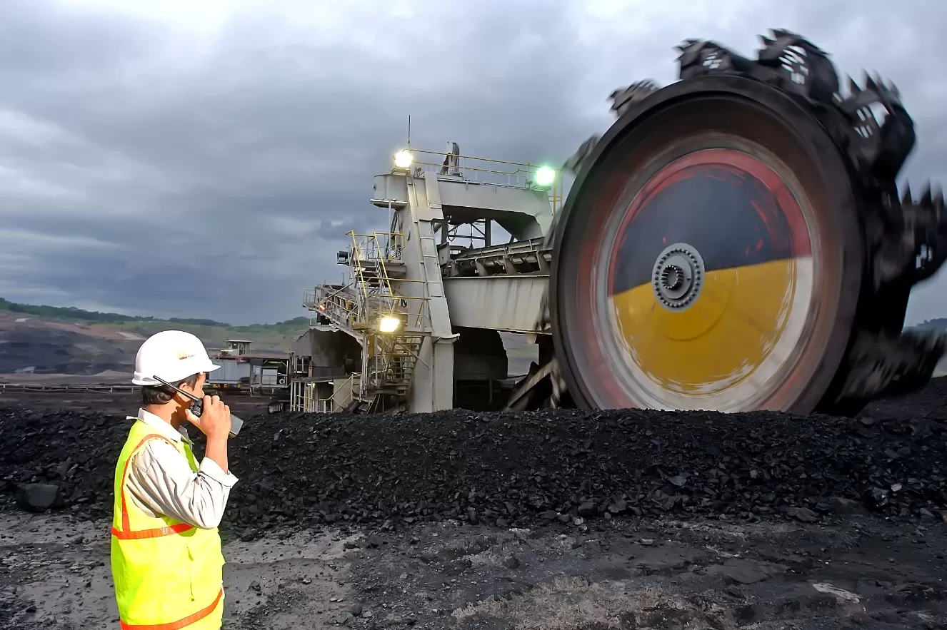 Ilustrasi pekerjaan di pertambangan oleh PT Bukit Asam. (Ptba.co.id)