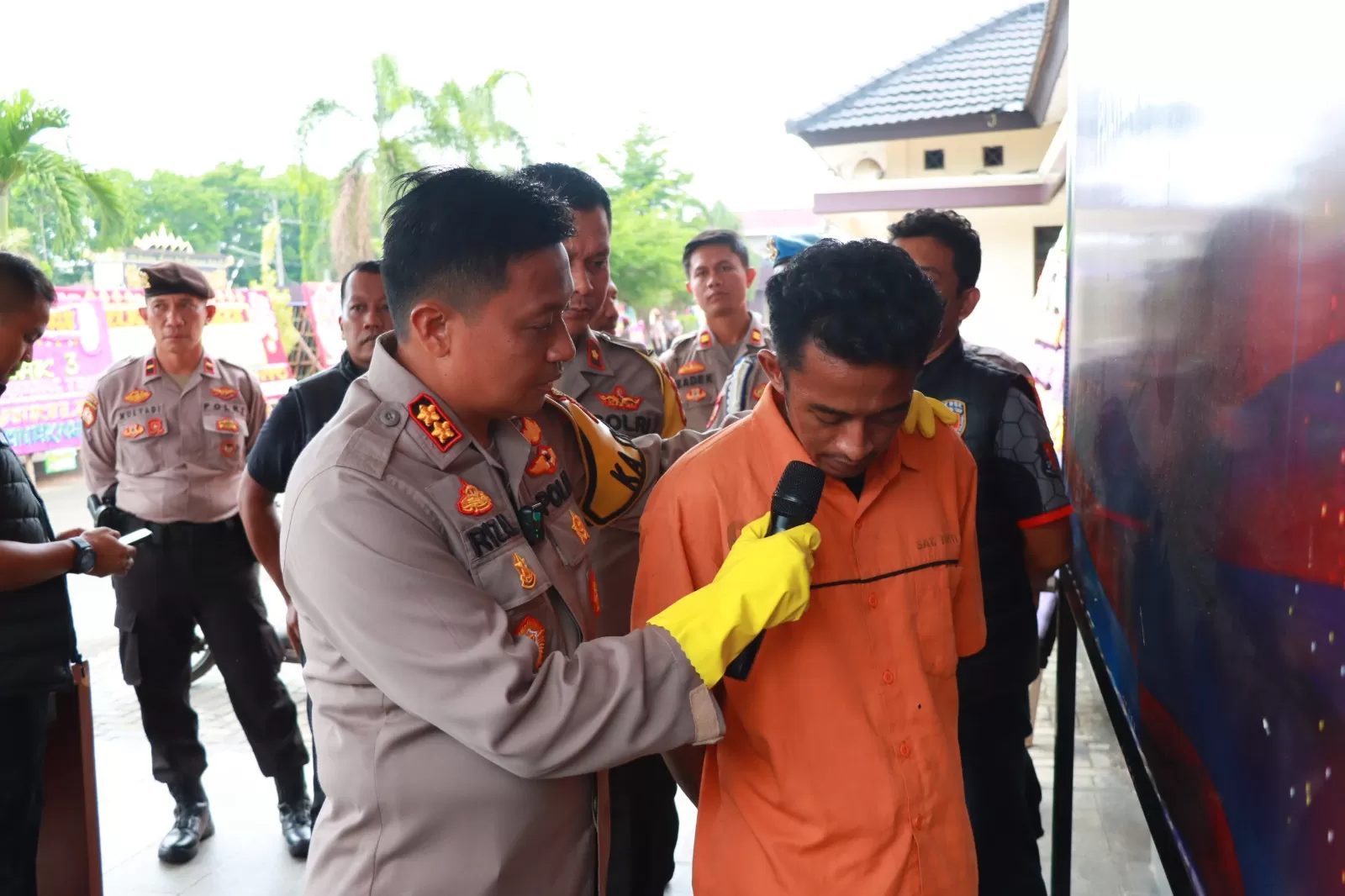 AM (24) warga Kecamatan Labuhan Maringgai, seorang pelaku penembakan. (Humas Polres Lampung Timur)