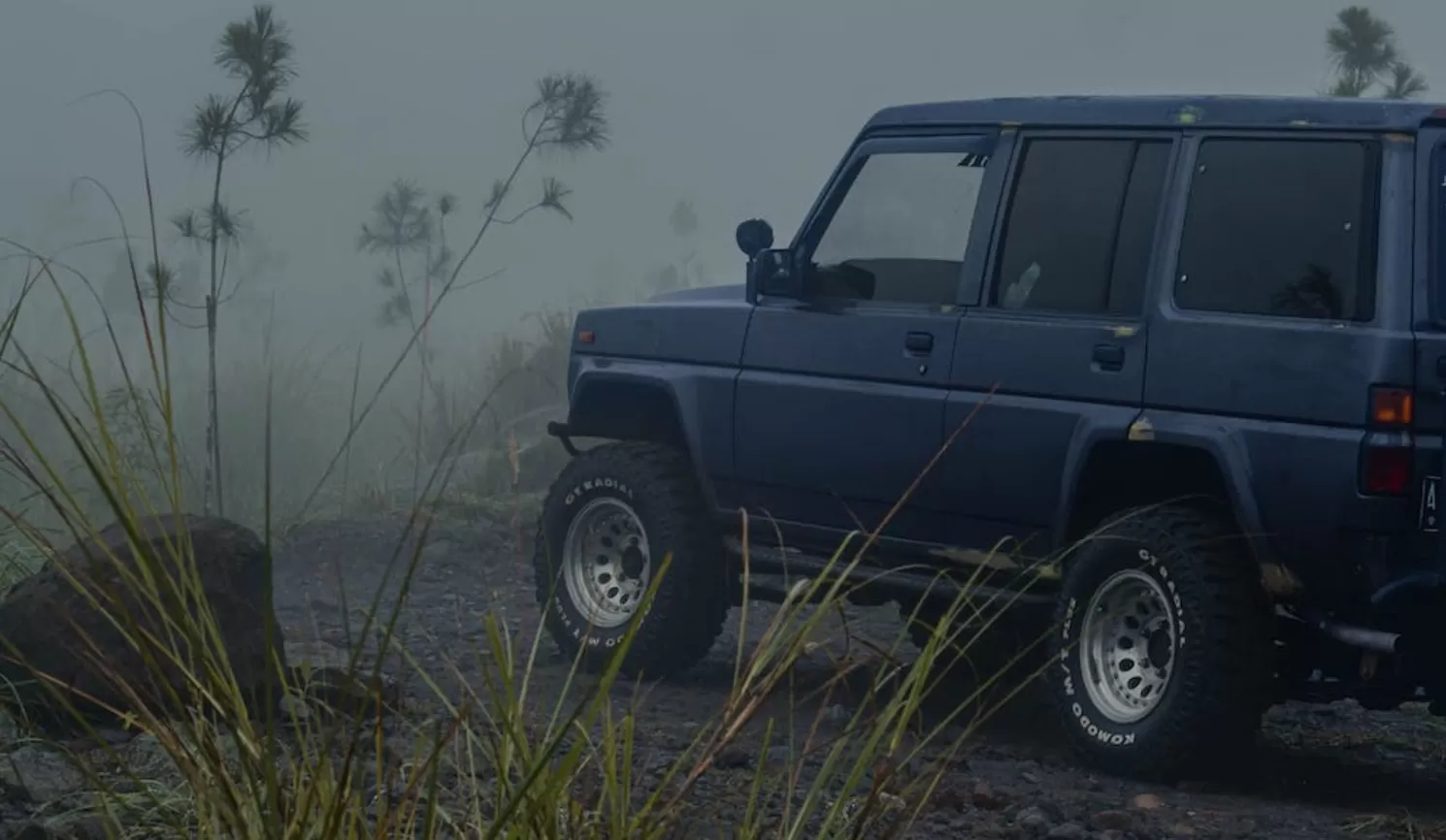 Ilustrasi mobil bekas. (Pexels / Yusron El Jihan)