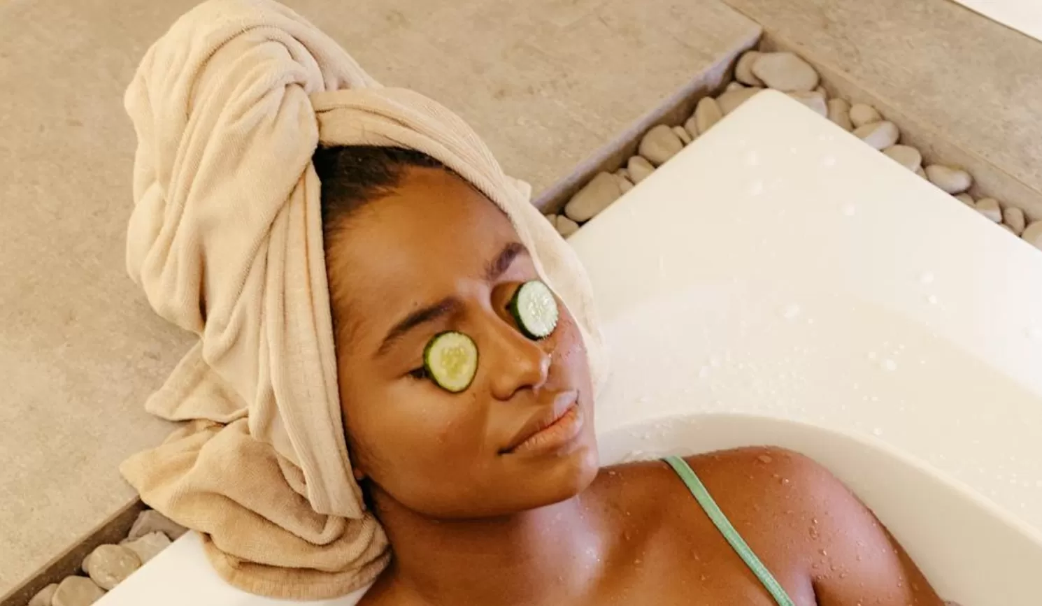 Ketimun yang dipergunakan untuk kesehatan mata. (Pexels / Jonathan Borba)