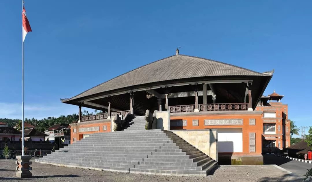 Gedung DPRD Kabupaten Karangasem, Bali. (Google Maps Reviewer / Barracudax)