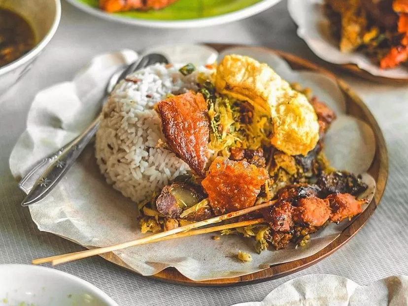 Babi guling yang siap disantap oleh para penikmatnya. (Instagram / @jackmagnifico)