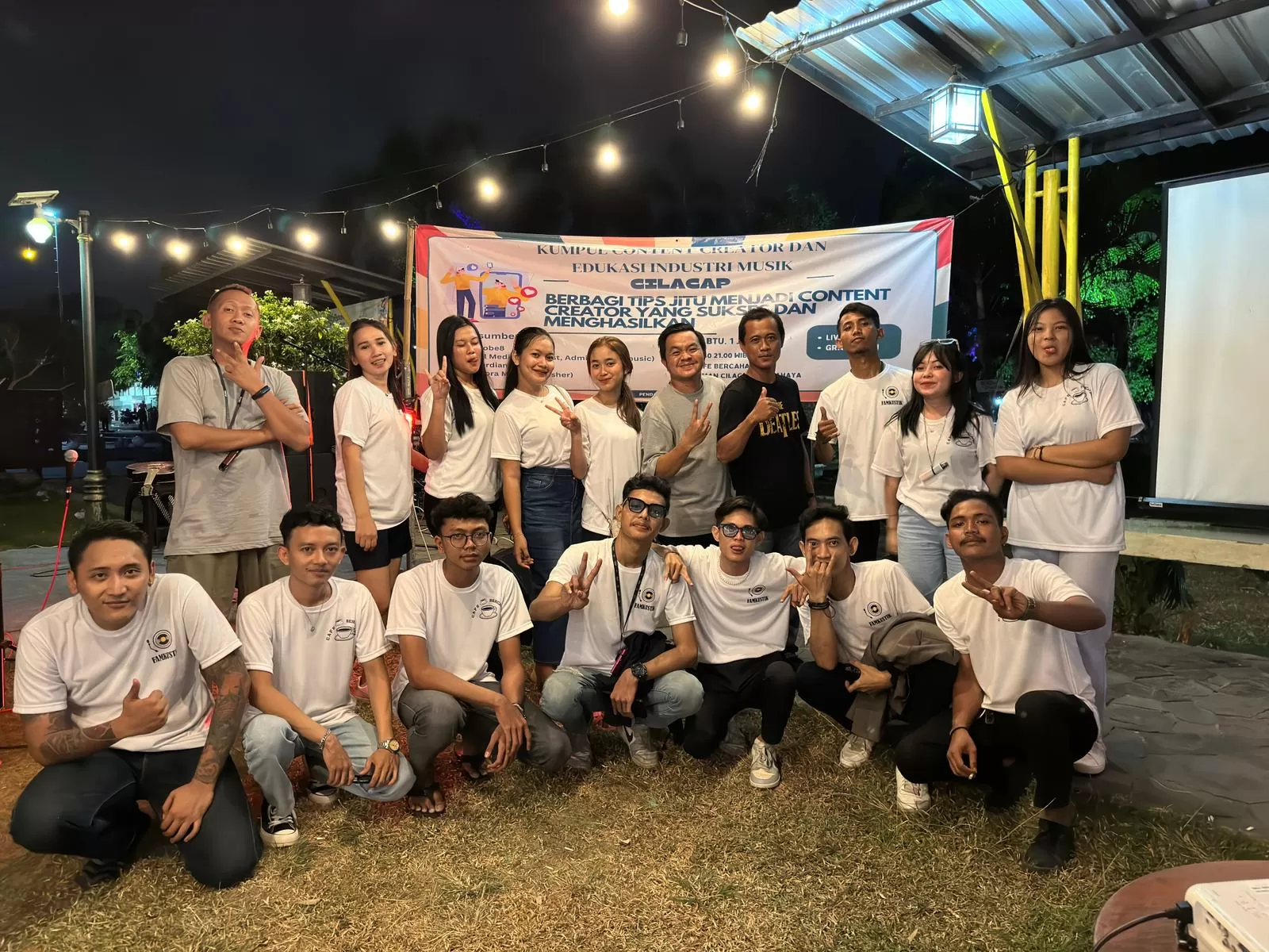 Acara Kumpul Content Creator dan Edukasi Industri Musik Cilacap: Berbagai Tips Jitu Menjadi Content Creator Yang Sukses Dan Menghasilkan. (foto: istimewa)