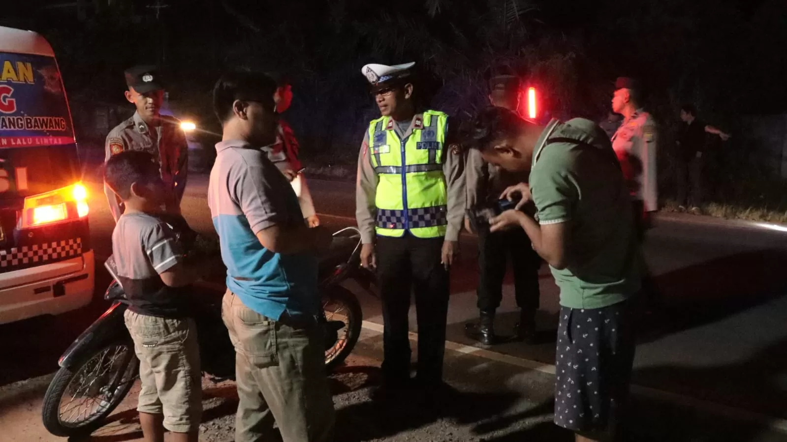 Kegiatan patroli dan razia Polres Tulang Bawang pada 8 Juni 2024. (Humas Polres Tulang Bawang)