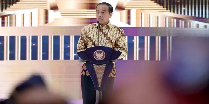 Presiden Jokowi sedang berpidato pada sebuah forum kenegaraan. (Instagram / @jokowi)