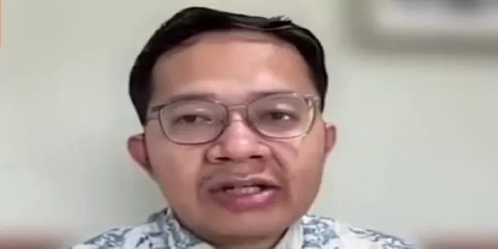 Direktur Eksekutif Trias Politika Strategis, Agung Baskoro, pada acara Obrolan Newsroom. (Instagram / @triaspolitikas)