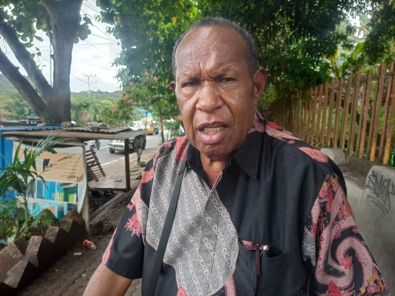 Drs Simeon Itlay. (Ceposonline.com/Agung)