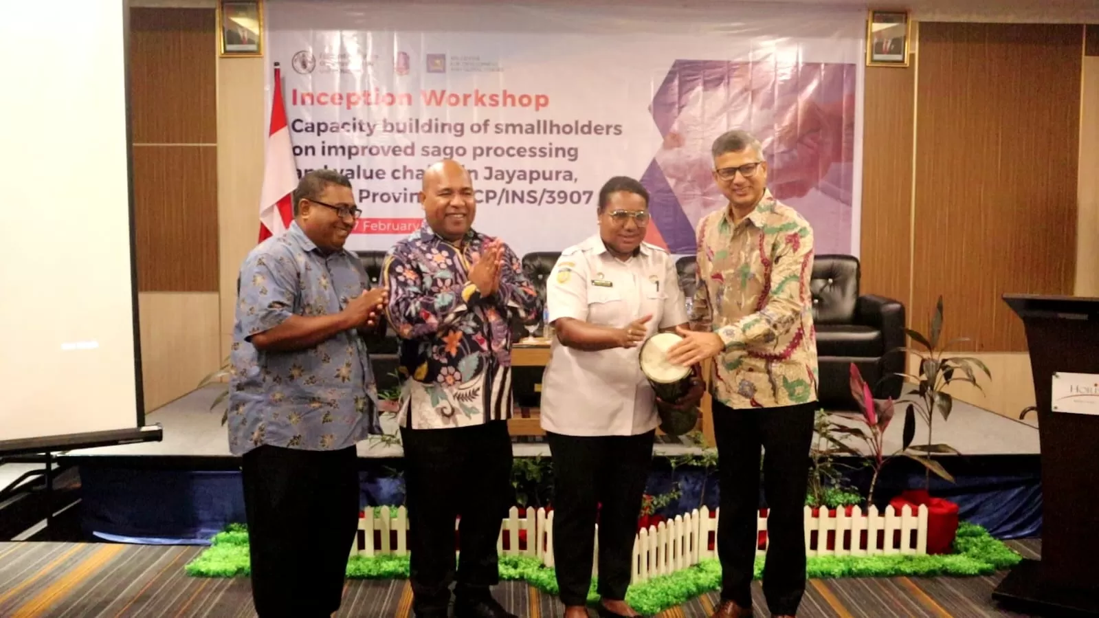 Pembukaan Inception Workshop Capacity Sago Processing and Value Chainis di Hotel Horison Sentani, Jayapura, Papua Rabu (7/2/2024). (CENDERAWASIH POS/YOHANA)