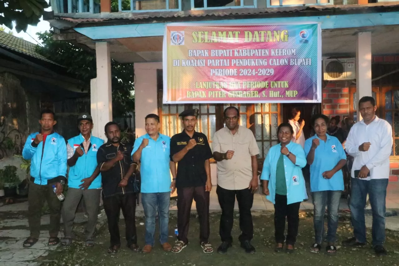 &nbsp;Proses bersama perwakilan parpol Non Seat dengan Piter Gusbager yang didamping Tim pemenanggan di Sekertariat Gelora, Sabtu (18/05/2024). (CEPOSONLINE.COM/Takim)