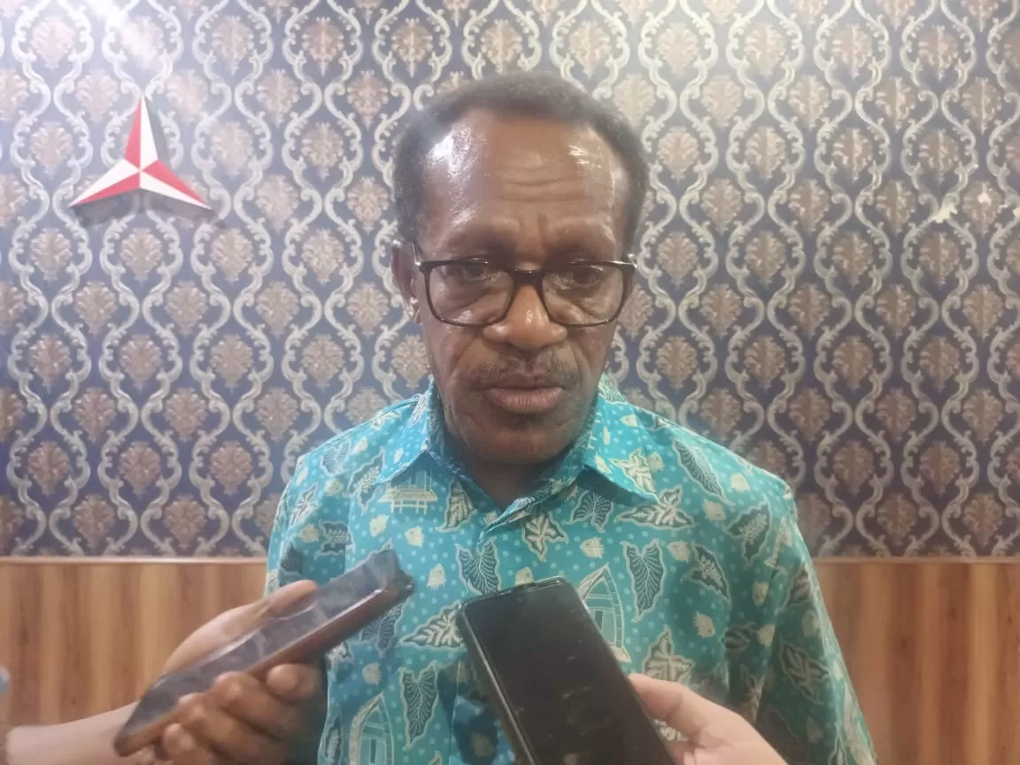 Bakal calon Wali Kota Jayapura, Frans Pekey. (Hans Palen)