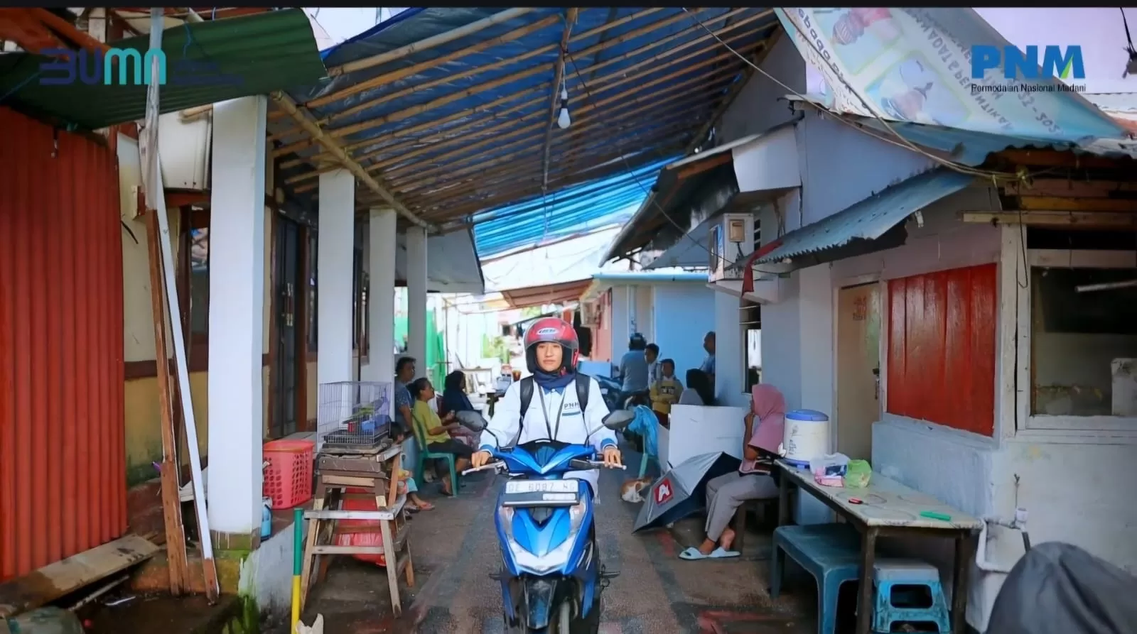 Fahira Ningkeula sudah menunjukkan dedikasi luar biasa baik di dunia olahraga maupun dalam profesinya sebagai Account Officer (AO) di PNM Mekaar Ambon (PNM MEKAAR AMBON)