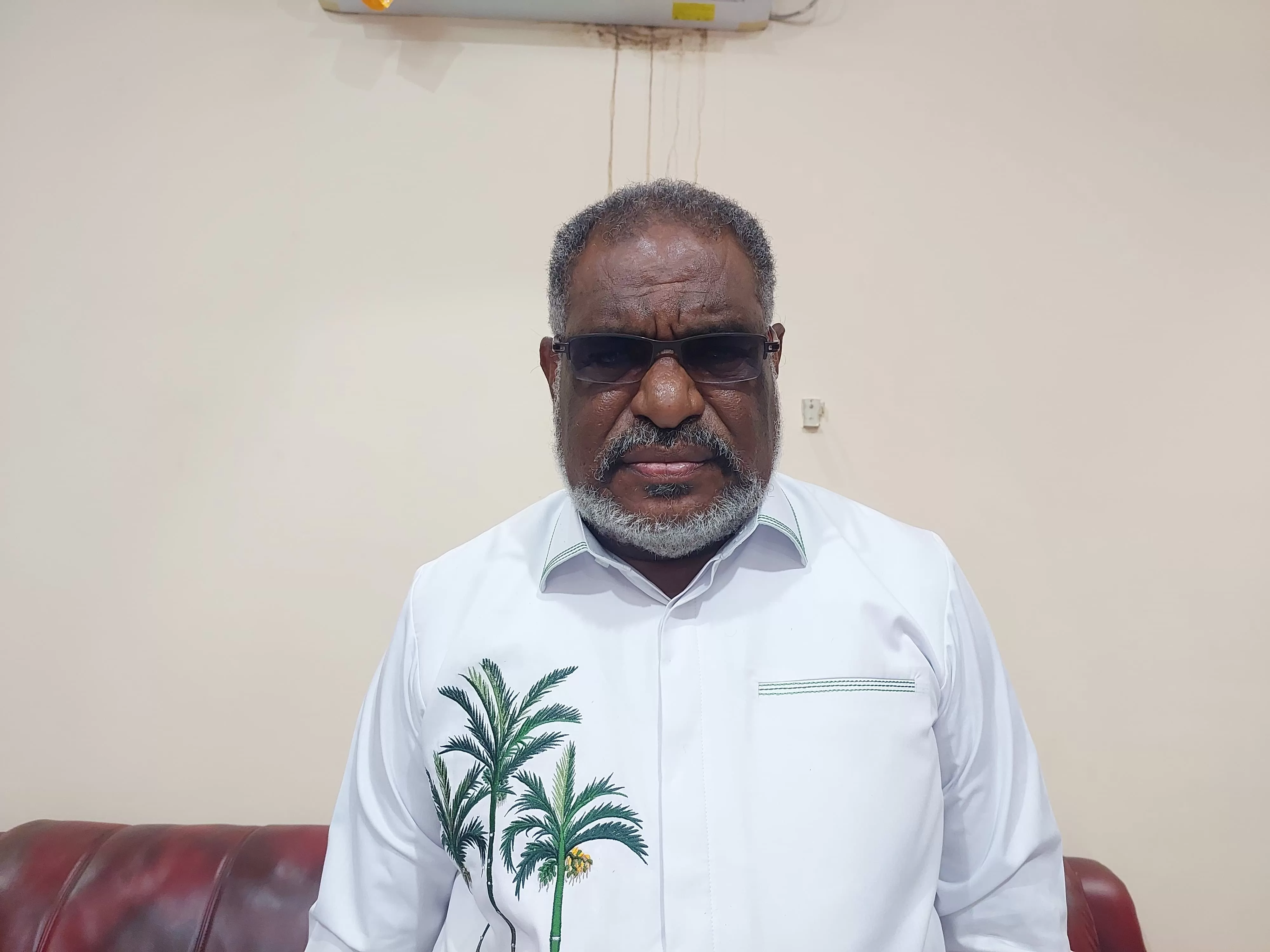 Abisai Rollo, Ketua DPRD Kota Jayapura.   (Ceposonline.com/Karel)