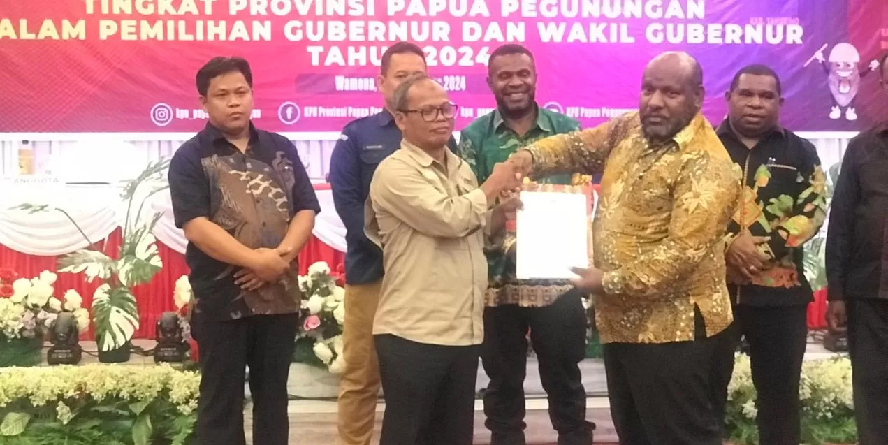 Penetapan DPT Papua Pegunungan oleh KPU, Senin 23 September 2024 dinihari. (CENDERAWASIH POS/Deni Tonjau)